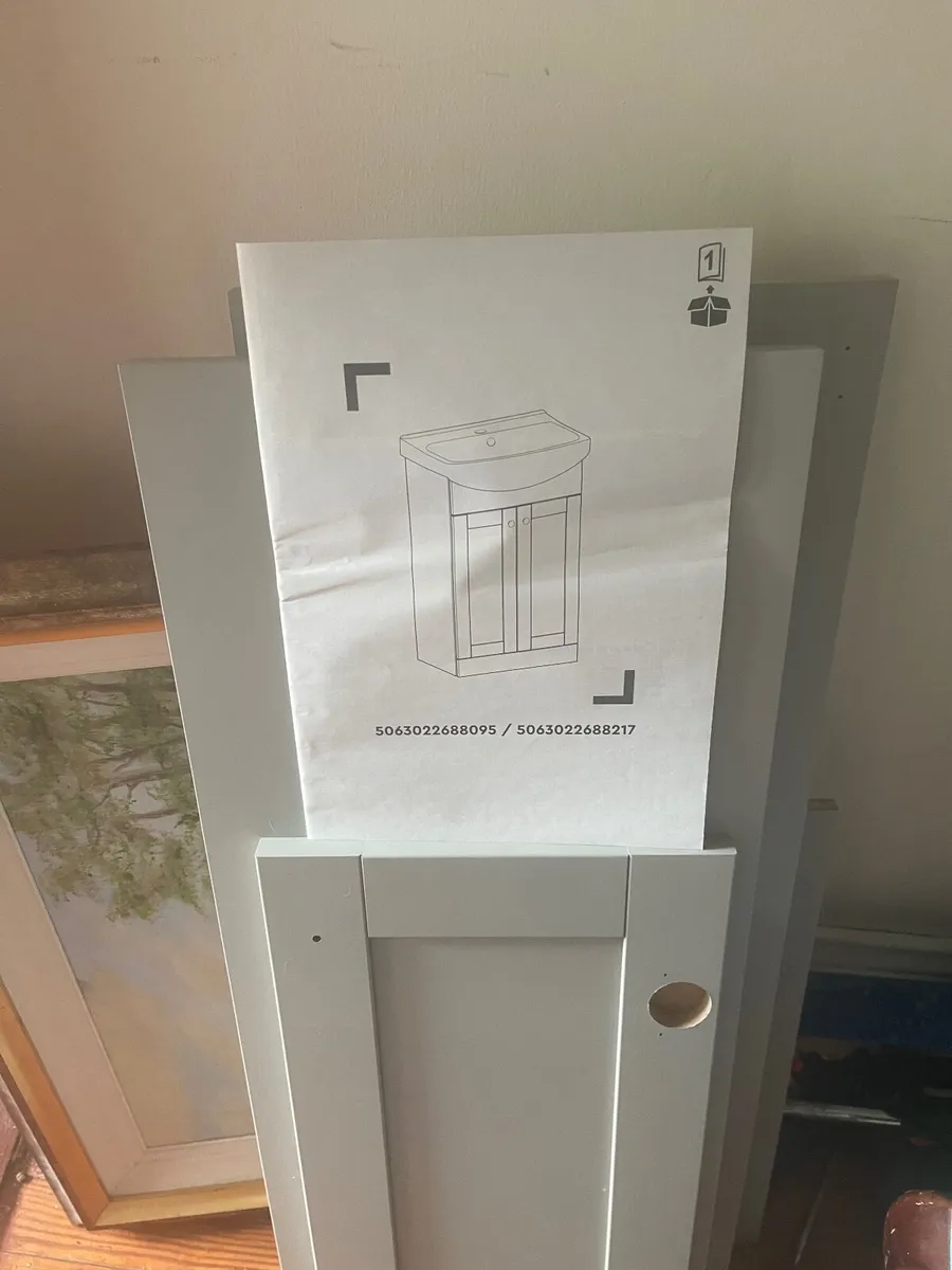 New bathroom vanity sink and tap all new - Image 2