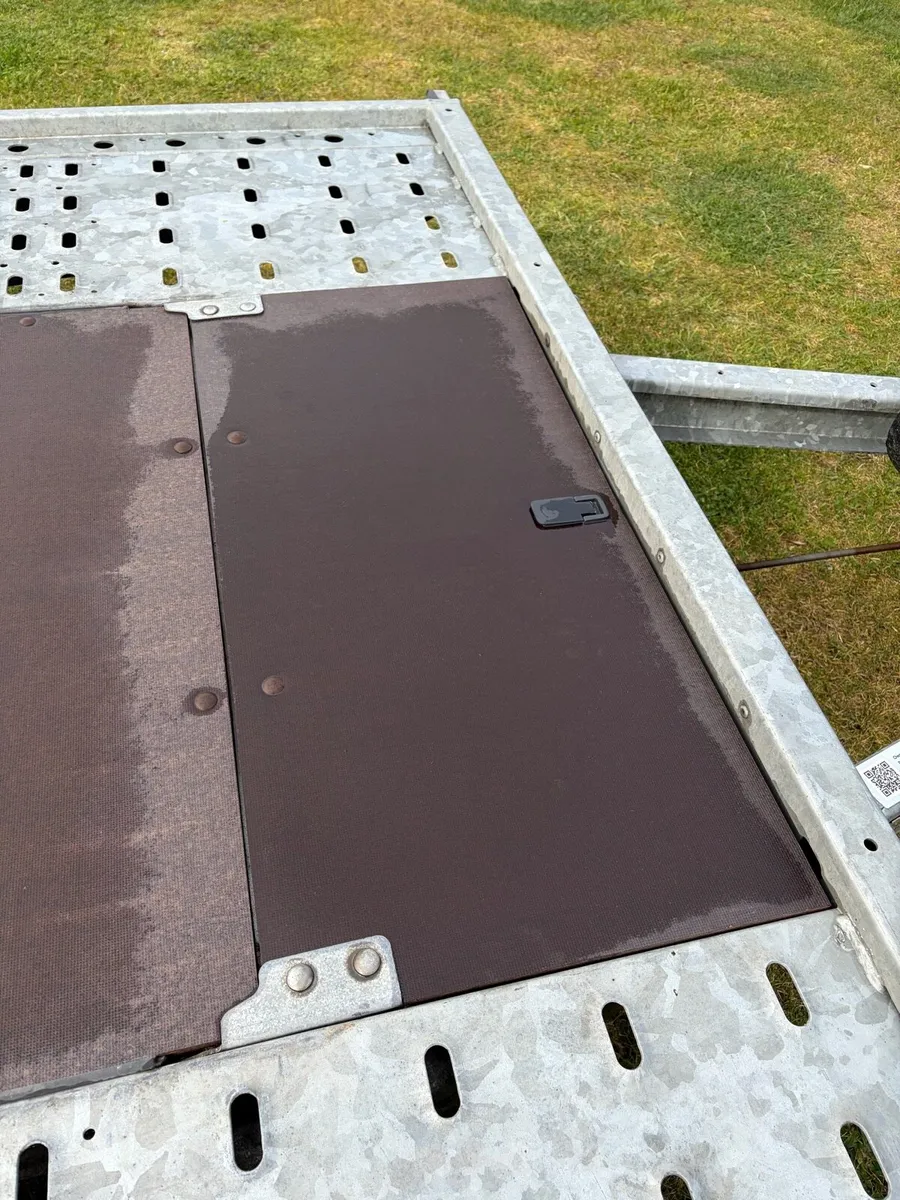 Brian James A4 Trailer - Image 4