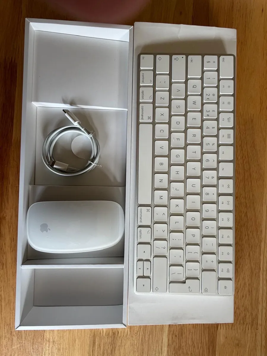 Apple Magic Keyboard  + Magic Mouse - Image 1