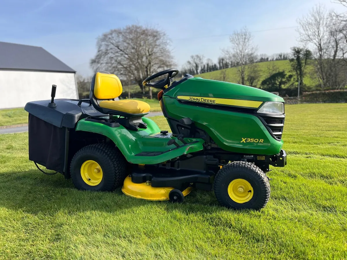 John Deere Ride on lawnmower X350R - Image 4