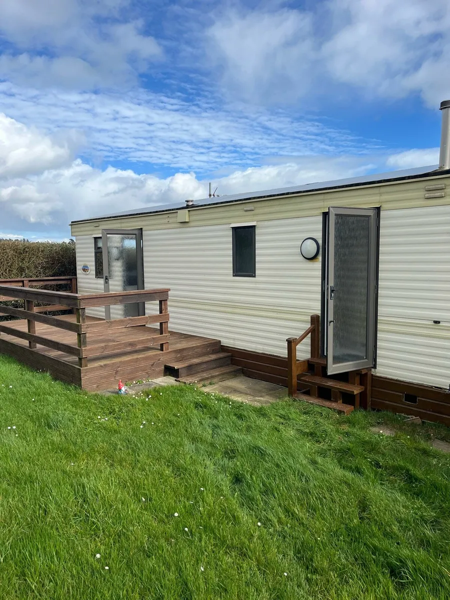 Mobile Home - Image 1