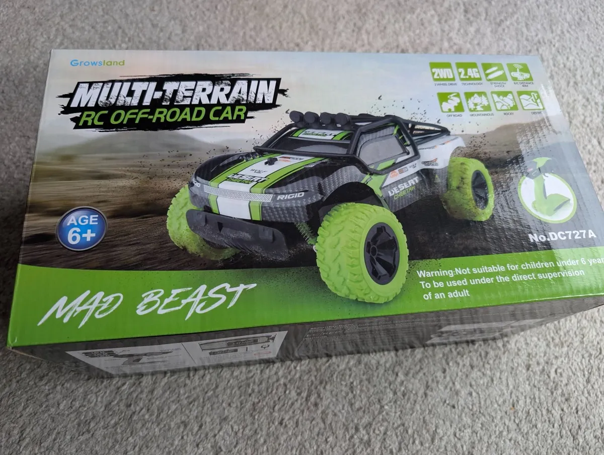 Multi terrain RC off-road car - Image 1