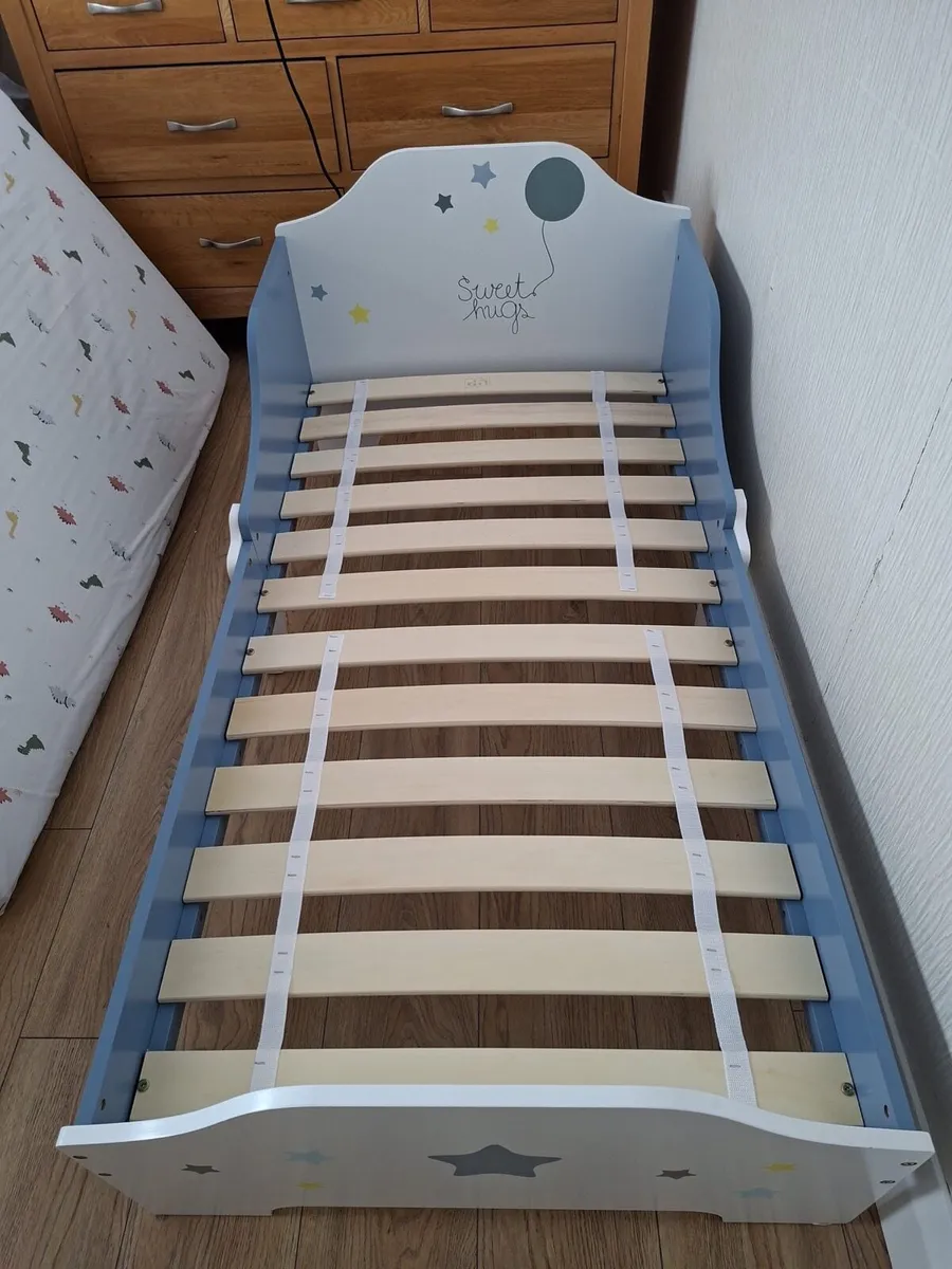 Toddler Bed with Mattress & Bedding - Image 2