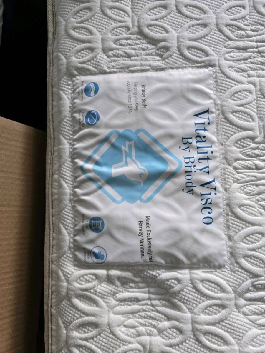 Double bed with mattress and side table bundle - Image 3