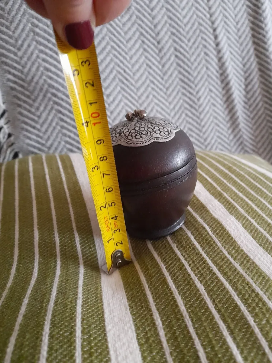 Hand Carved wooden round trinket box - Image 3