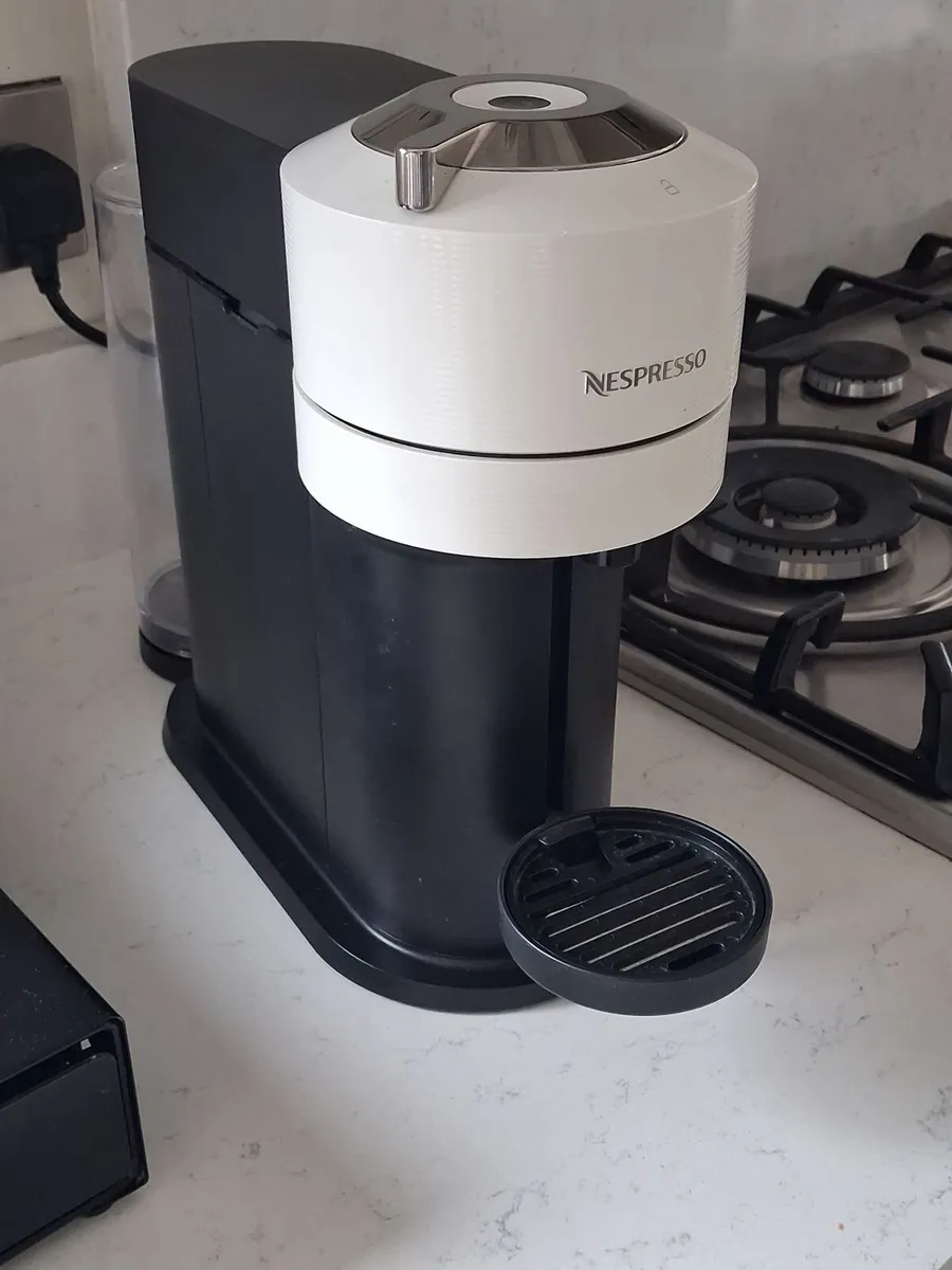 Nespresso Vertuo Next Coffee Machine - Image 2