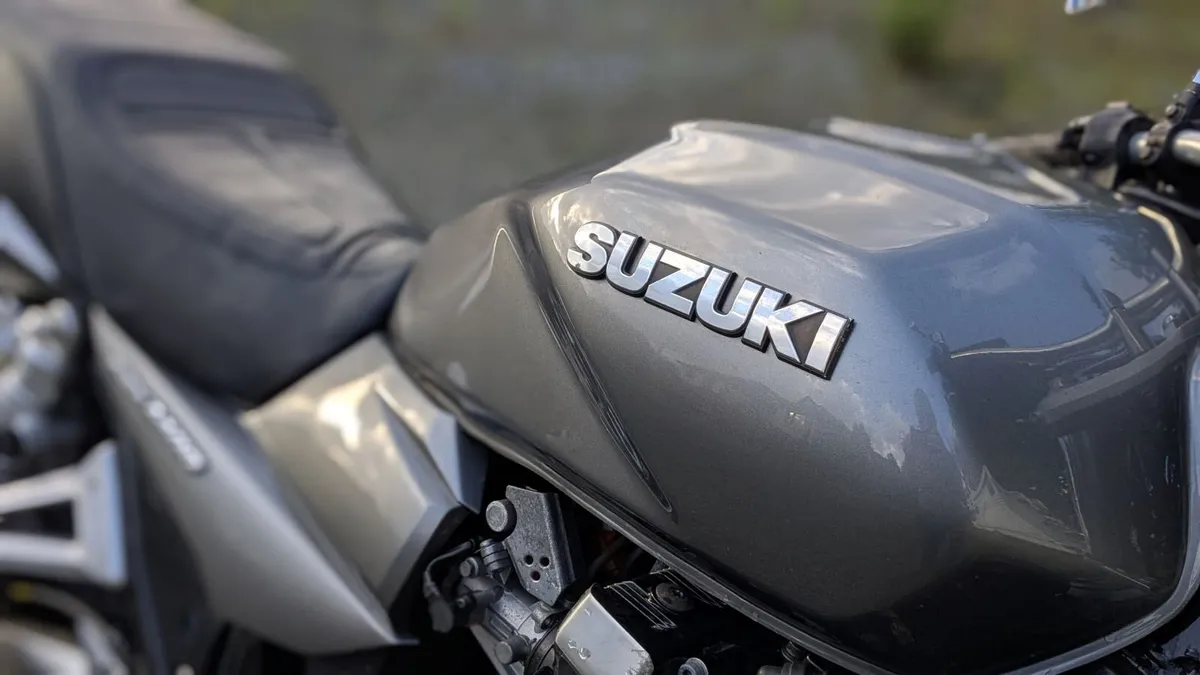 Suzuki GSX 1400 2002 - Image 2