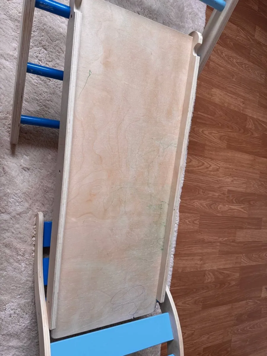 Climbing triangle/ Montessori climbing frame - Image 3