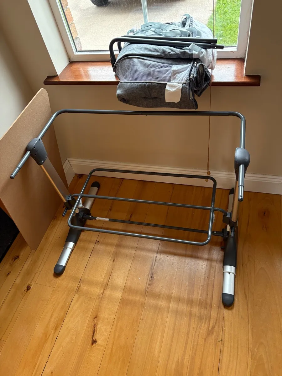 Free crib for collection in grange Douglas - Image 1