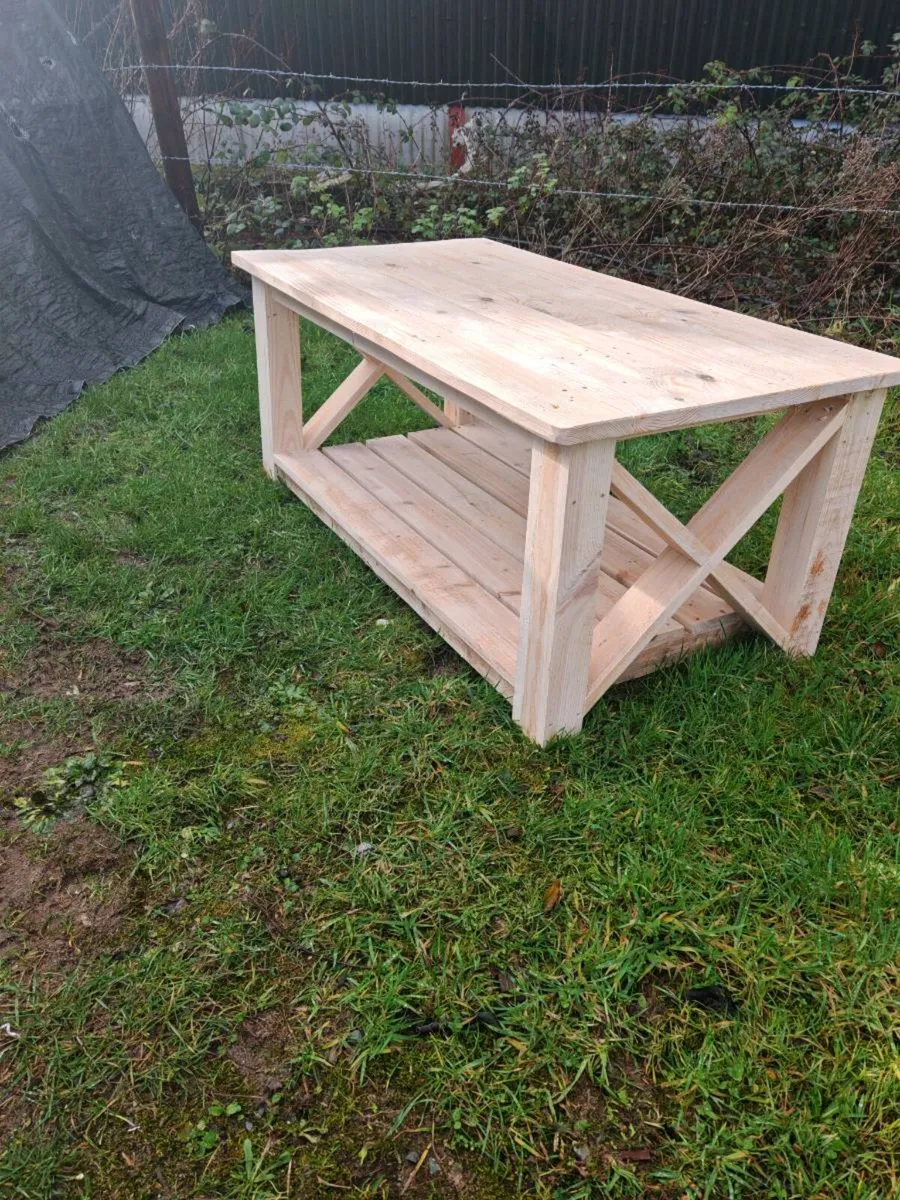 Handmade rustic coffee table - Image 1