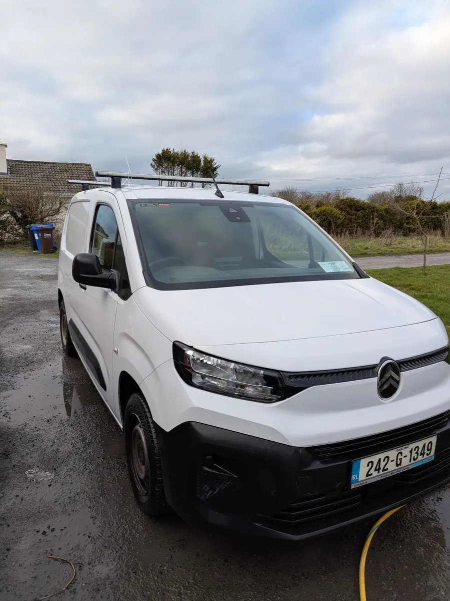 Citroen Berlingo 2024 - Image 1