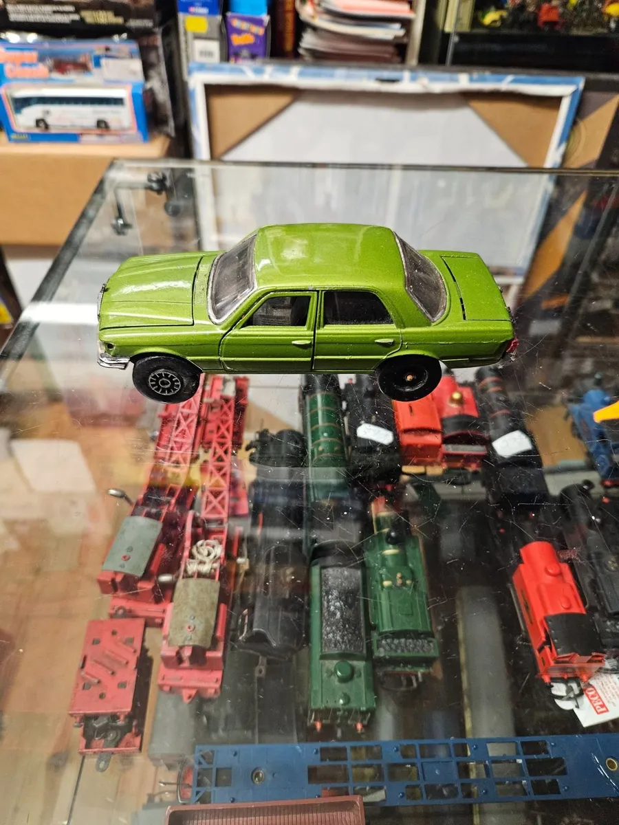 Vintage Corgi Polistil Mercedes - Image 3