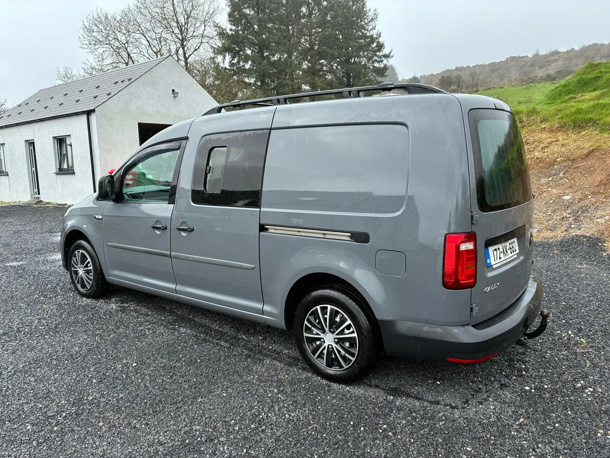 Volkswagen Caddy Maxi - Image 4