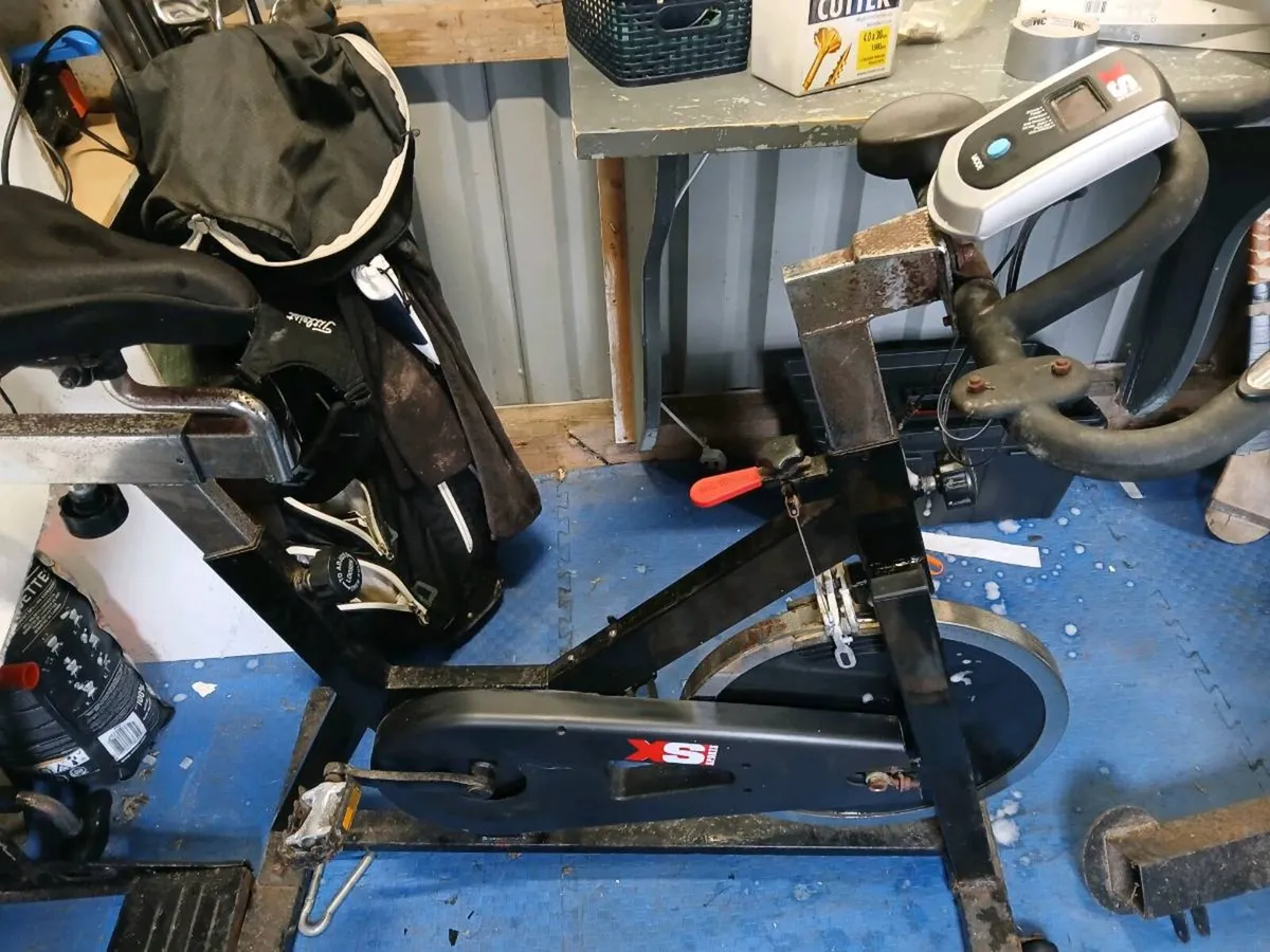 Exercise bike - Image 2