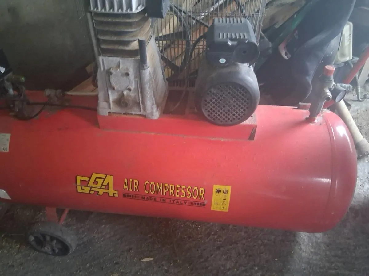 Compressor for sale 200 liter - Image 1