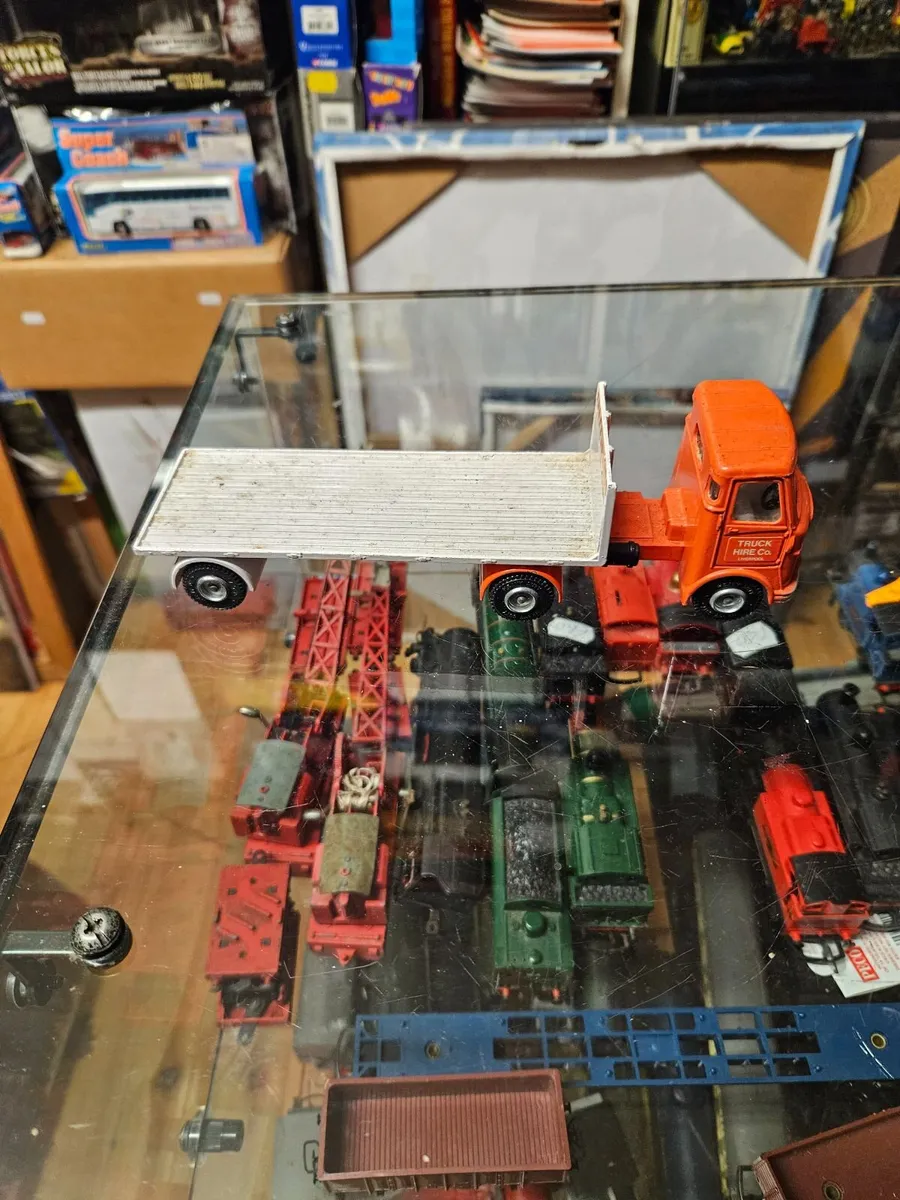 Dinky 1970's AEC Tractor Unit and Trailer - Image 2