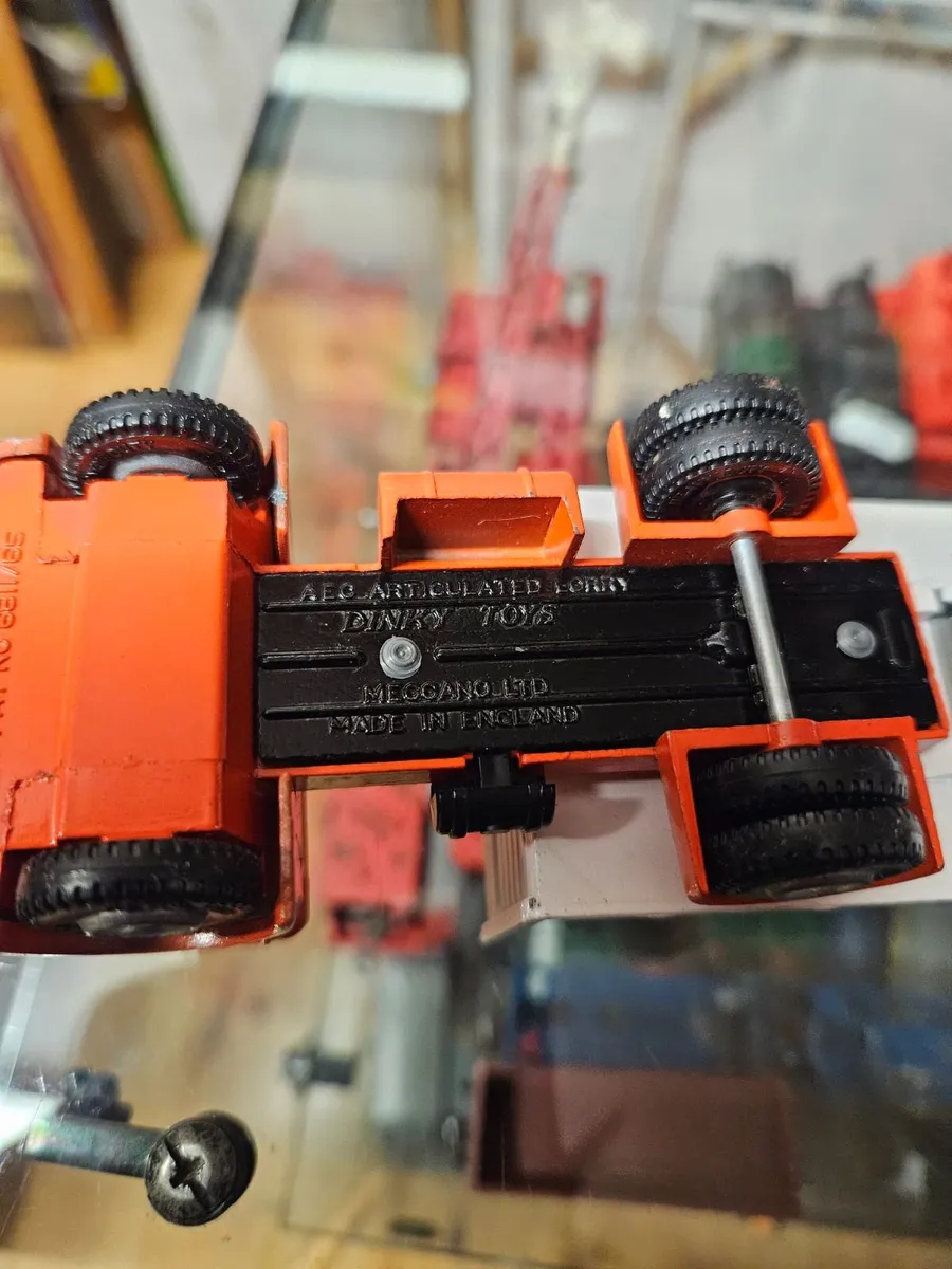 Dinky 1970's AEC Tractor Unit and Trailer - Image 3