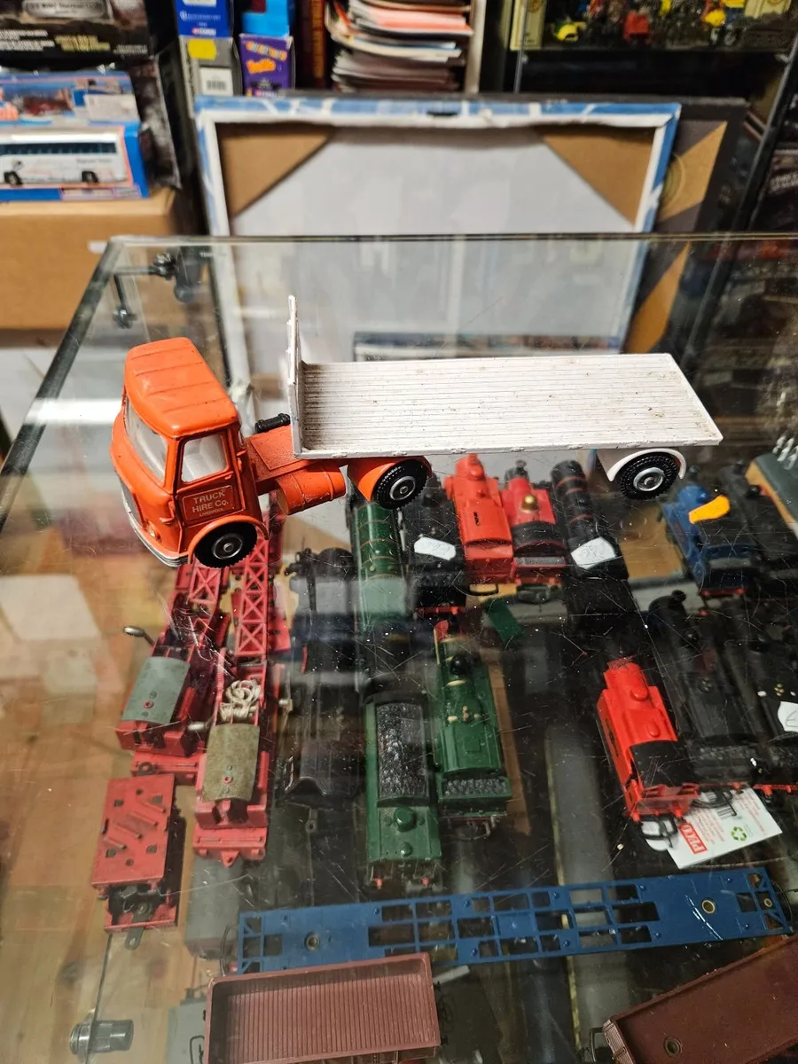 Dinky 1970's AEC Tractor Unit and Trailer - Image 4