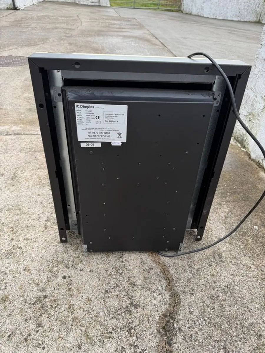 Electric Fire & Fireplace Surround - Image 2