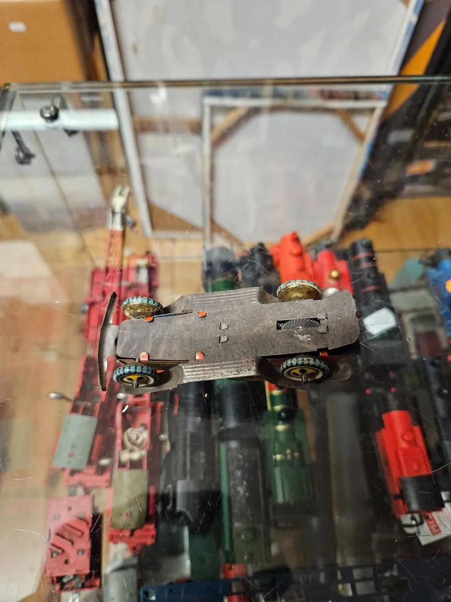 Vintage Tinplate Car - Image 2