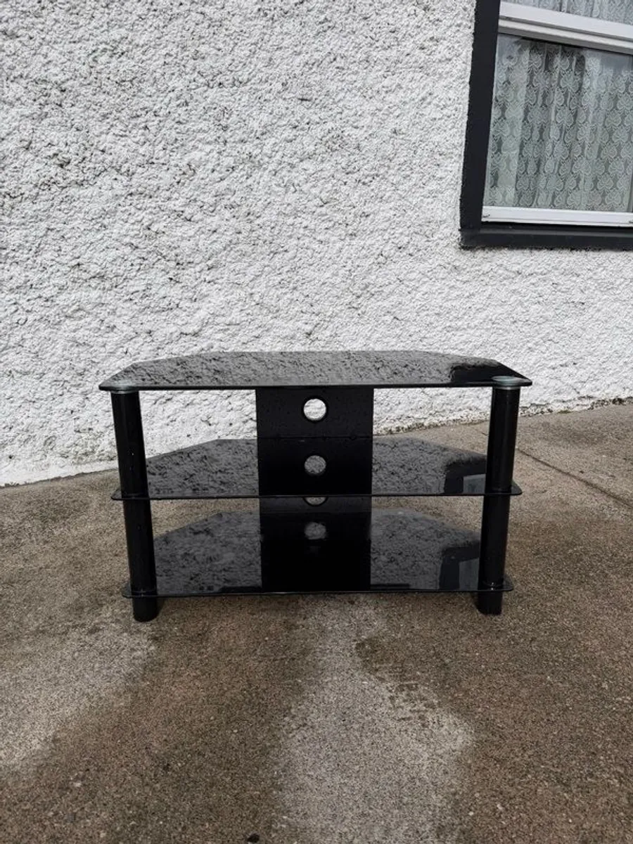 Television Stand - Image 1