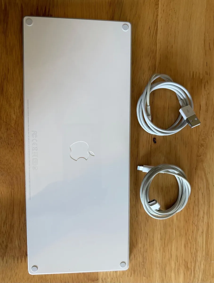Apple Magic Keyboard - Image 2