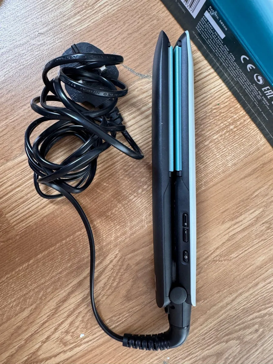 Remington Straightener - Image 3