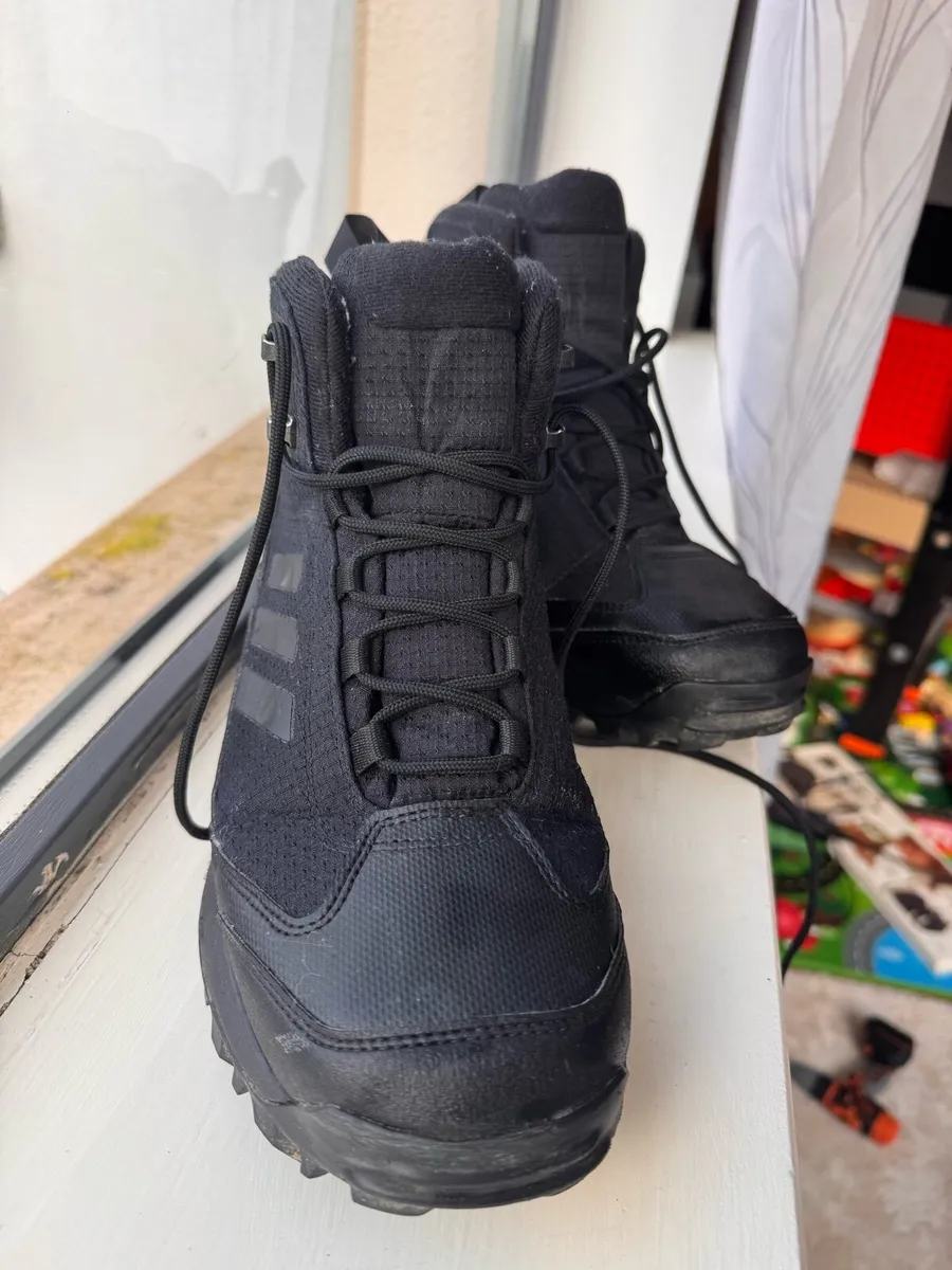 Adidas Terrex Heron Mid CW 42,5 LIKE NEW - Image 2