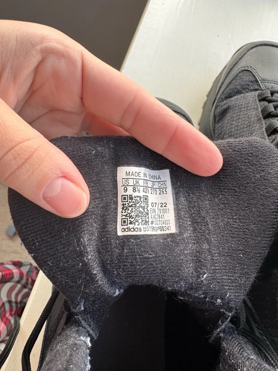 Adidas Terrex Heron Mid CW 42,5 LIKE NEW - Image 4