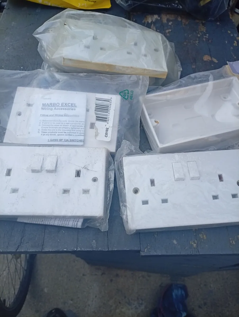 Electric plug and pipe  fittings - Image 2