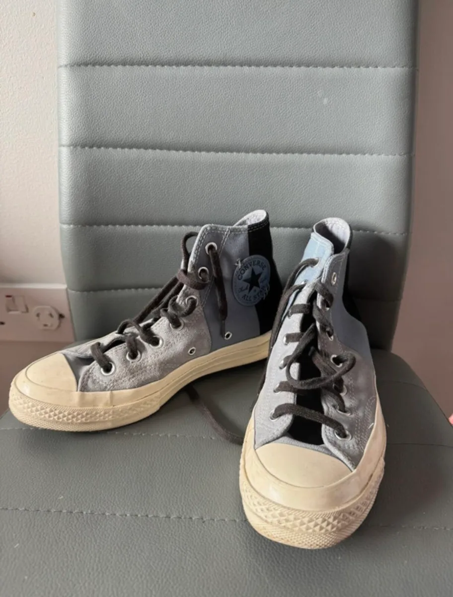 Unisex converse - Image 2