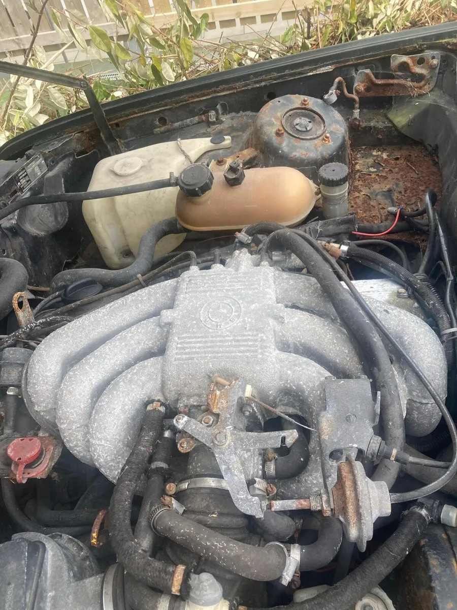 Two E30 BMW's - Image 2