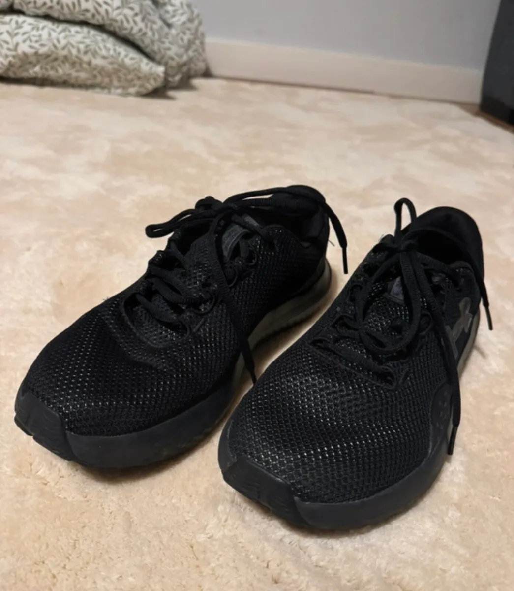 Under armour shoes - Image 1