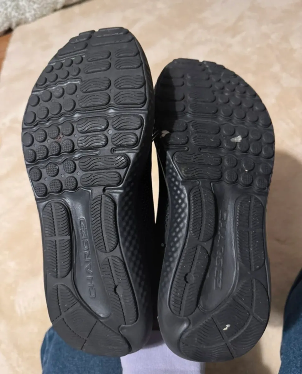 Under armour shoes - Image 4