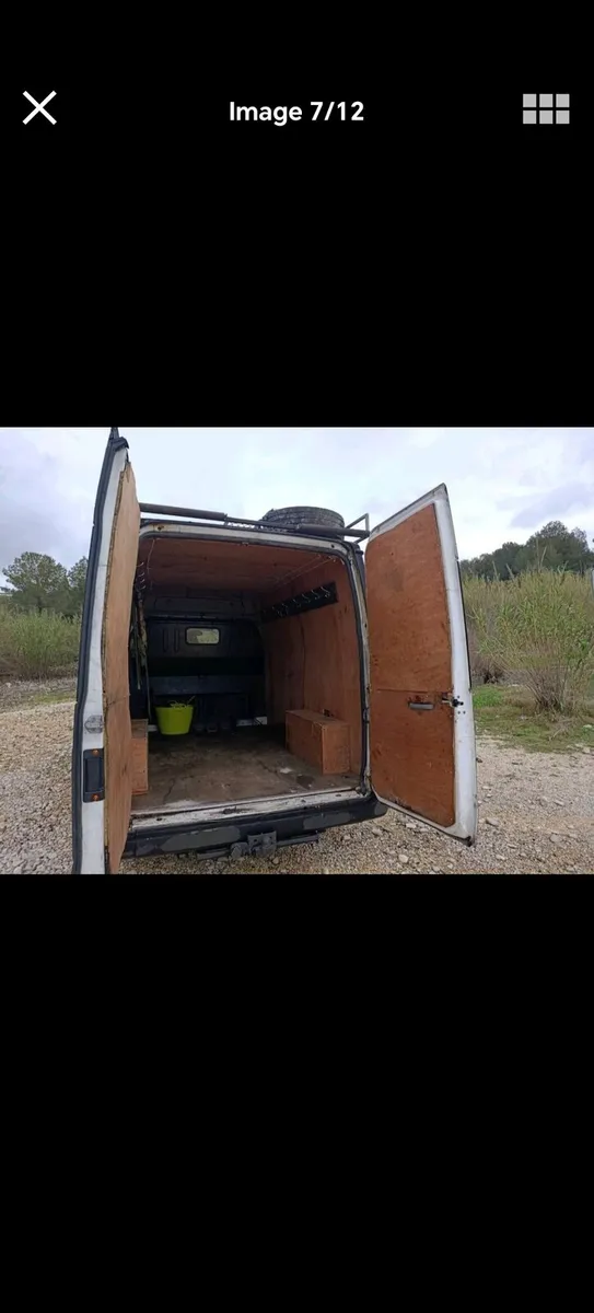 Ford Transit - Image 4