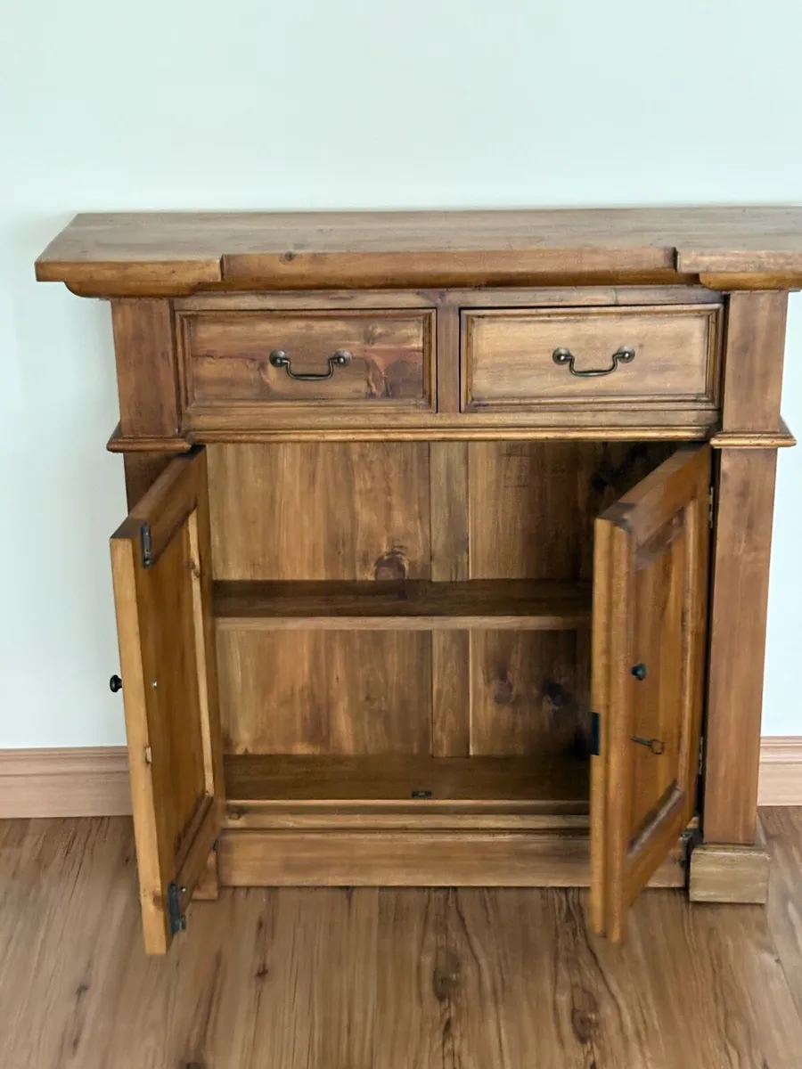 Dark oak Spanish style sideboard - Image 2