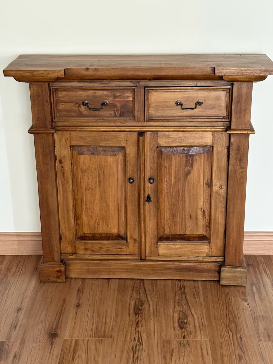 Dark oak Spanish style sideboard - Image 1