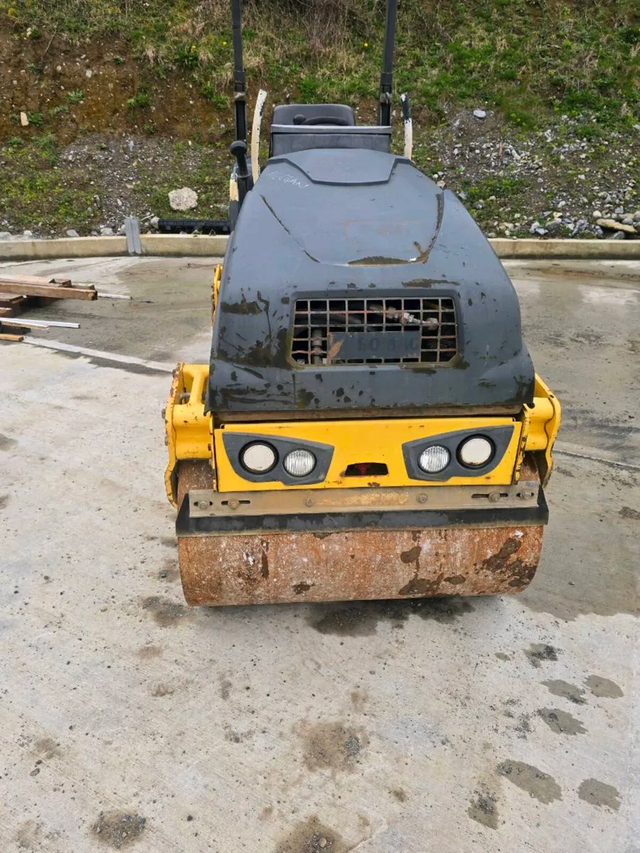 2013 Bomag 100 roller - Image 2