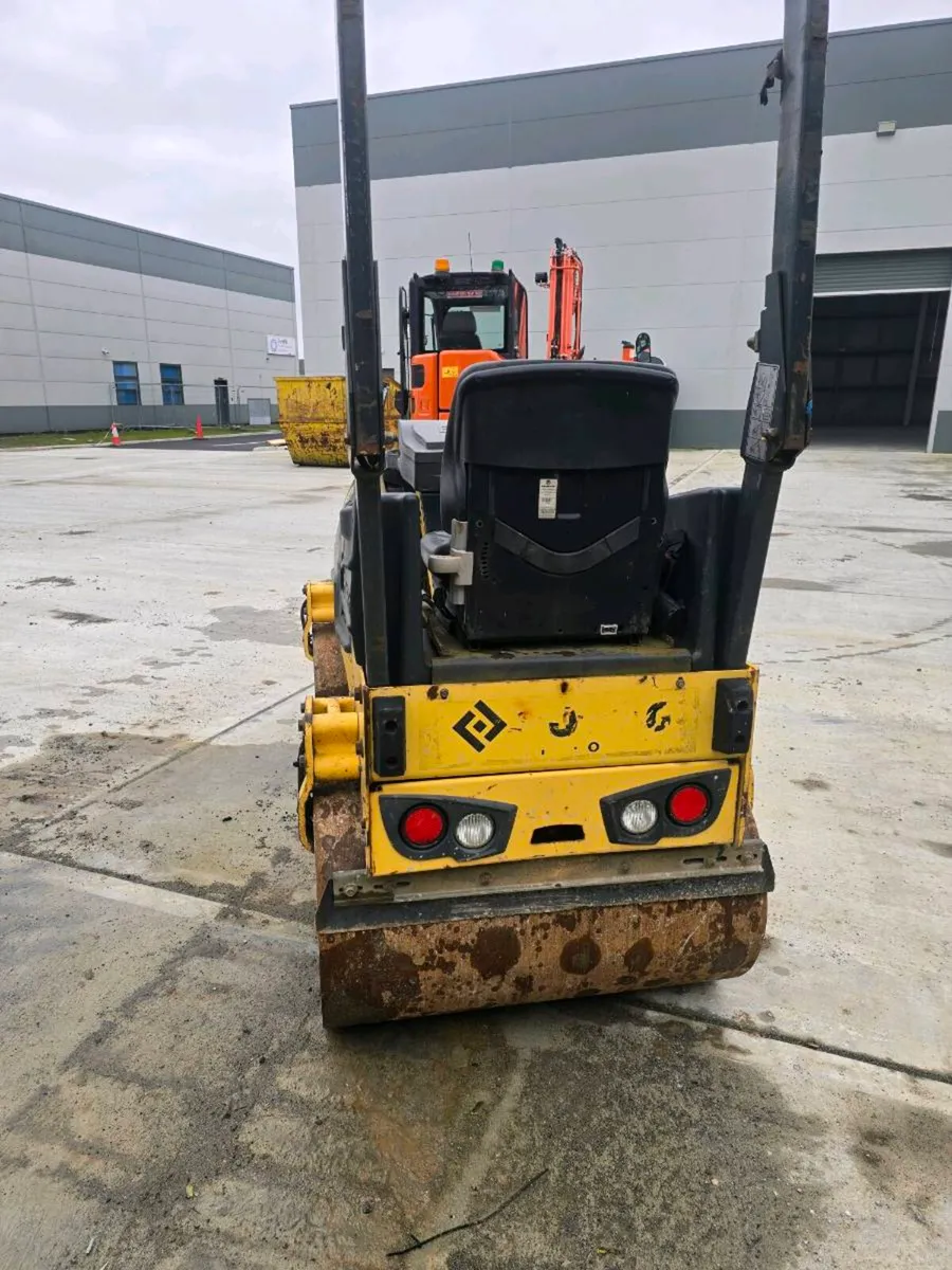 2013 Bomag 100 roller - Image 3