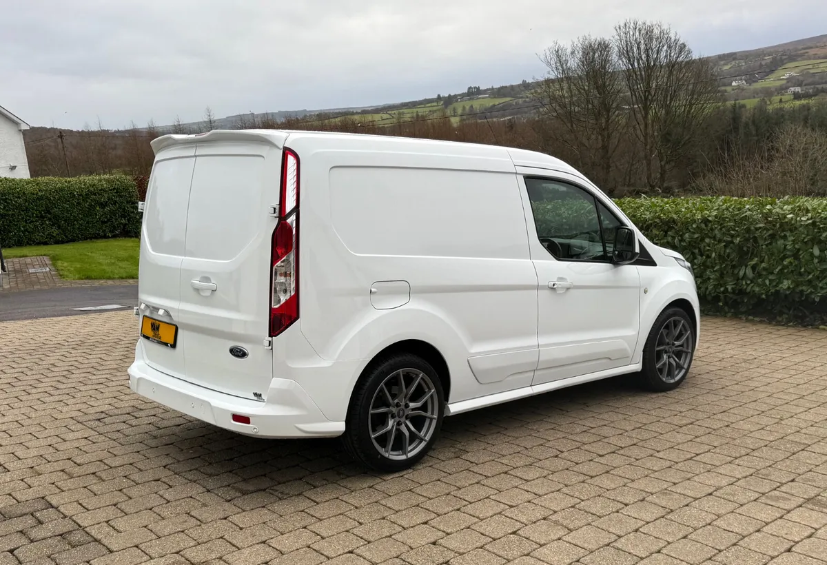 Ford Transit Connect 2020 - Image 3