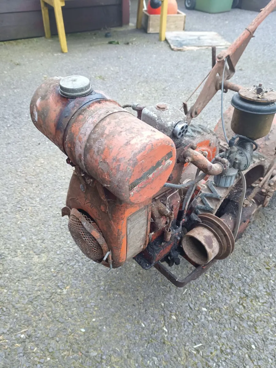 Vintage tiller - Image 1
