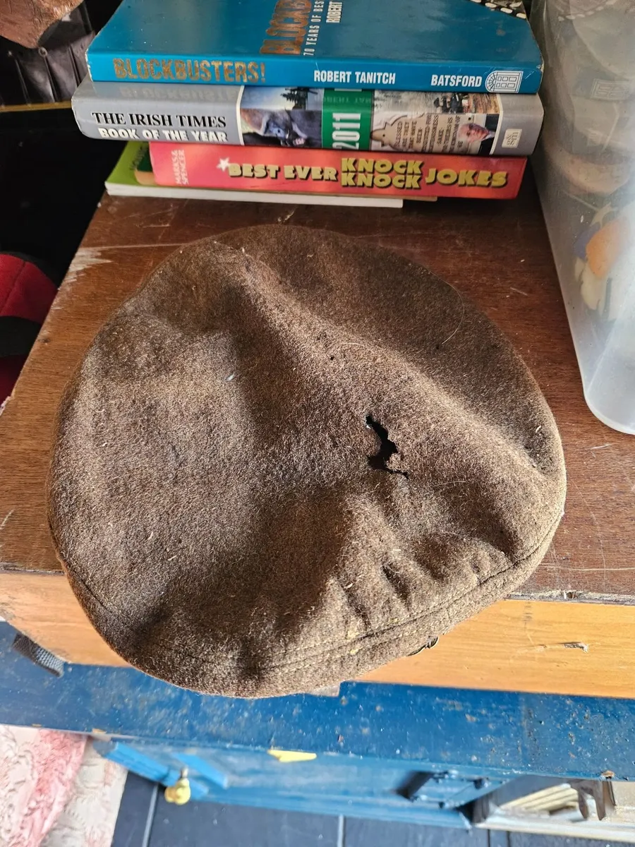 Vintage British Army Beret - Image 3