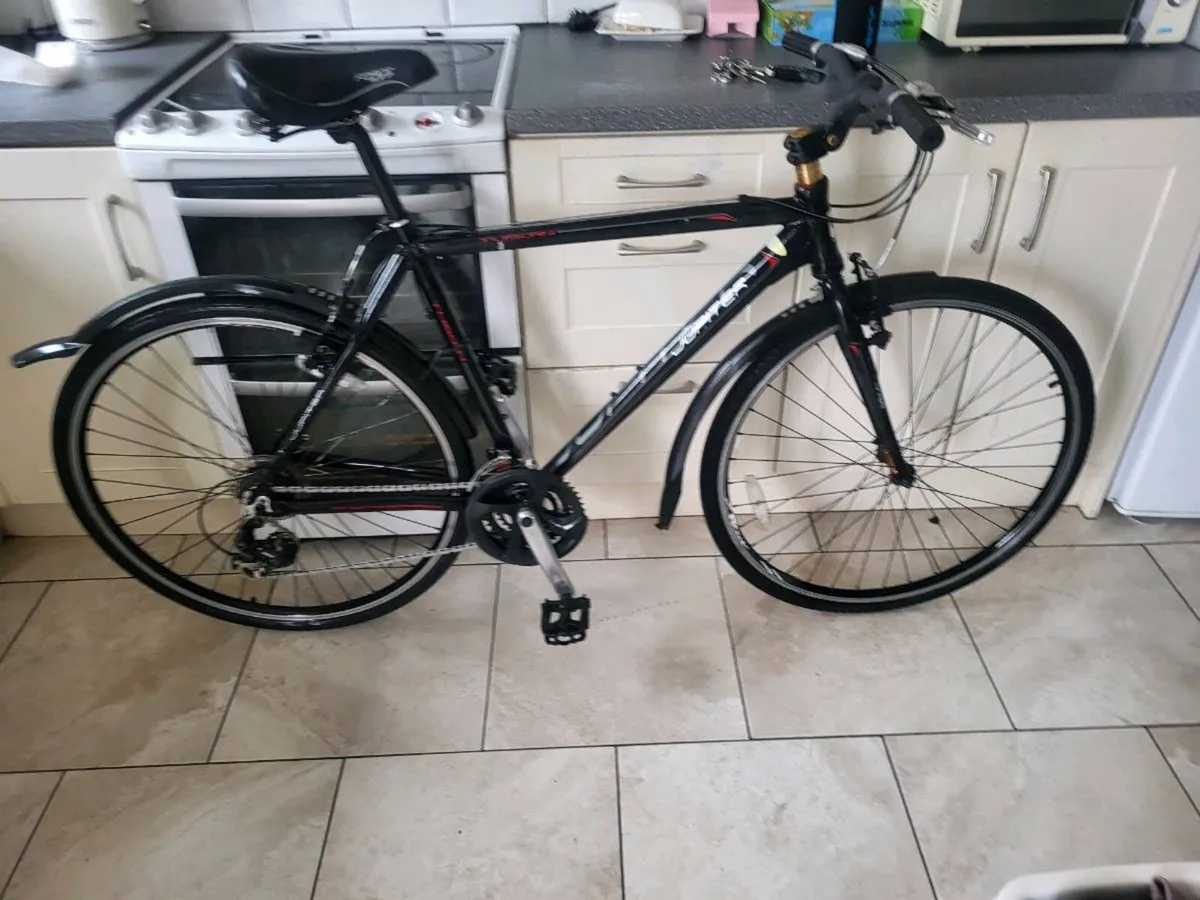 Mens hybrid bike - Image 1