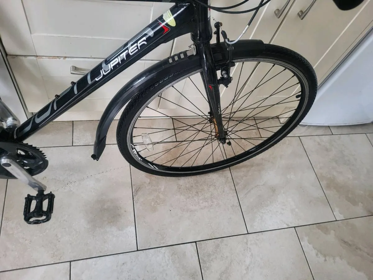 Mens hybrid bike - Image 2