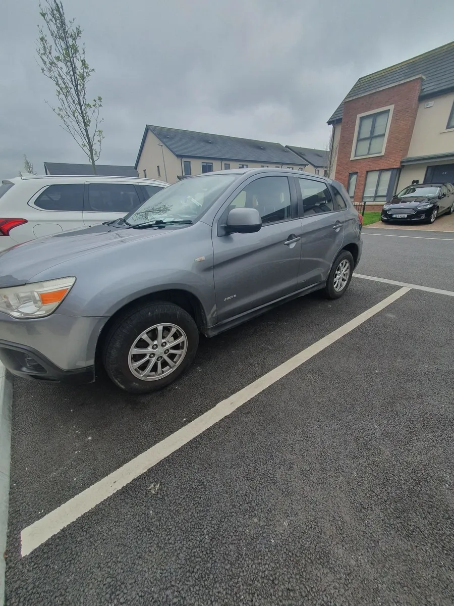 Mitsubishi ASX 2010 - Image 1
