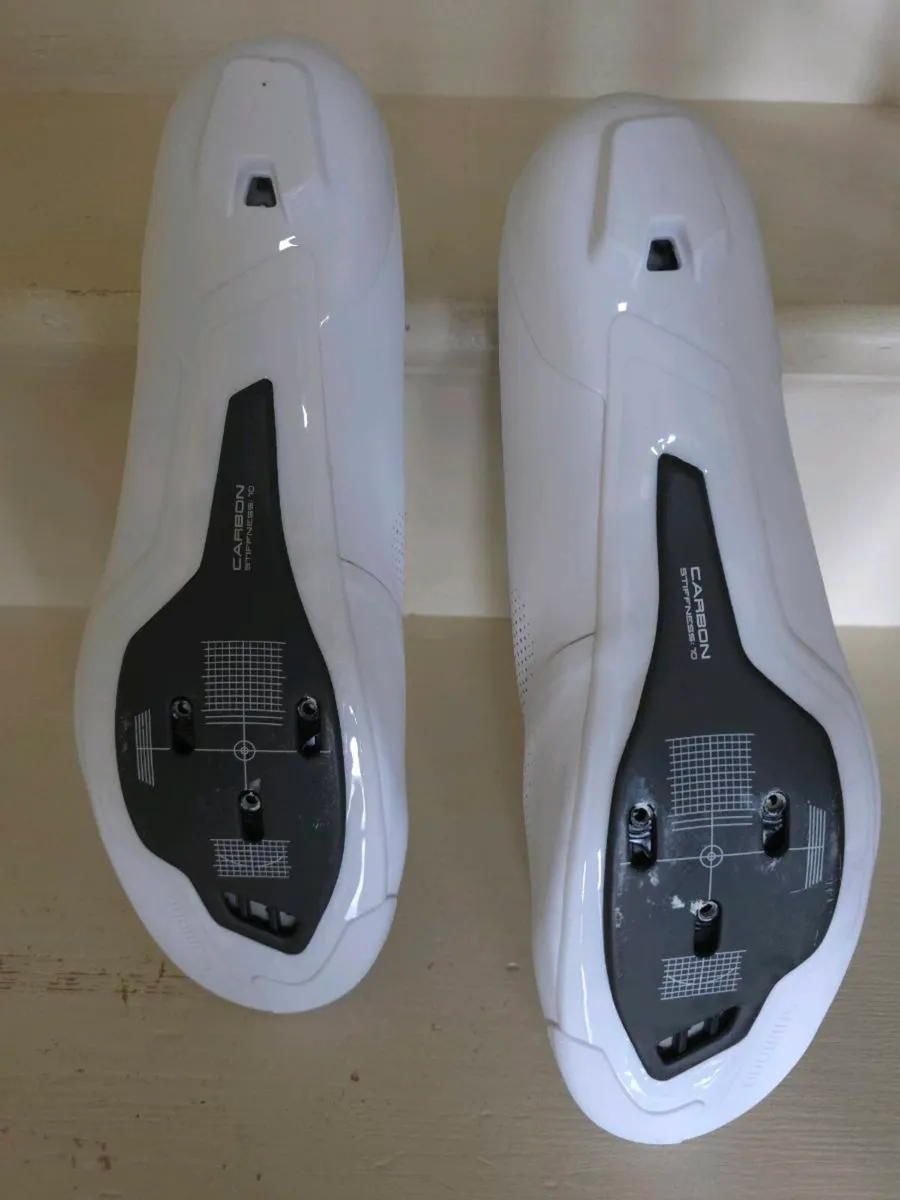 Shimanoe RC7 Cycling Shoes As New - Image 2