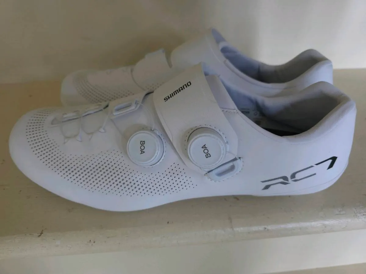 Shimanoe RC7 Cycling Shoes As New - Image 1