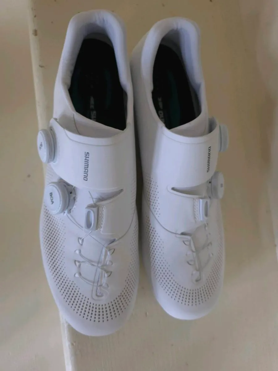 Shimanoe RC7 Cycling Shoes As New - Image 4