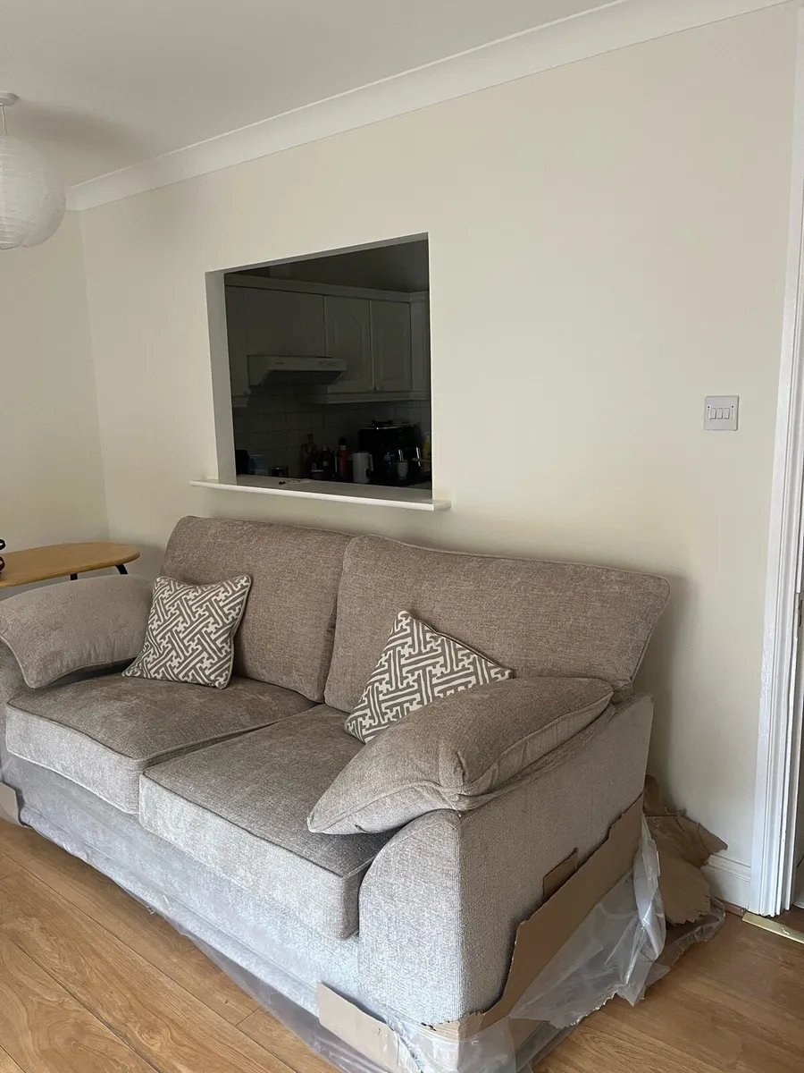 Brand new, unused 3 seater sofa - Image 2