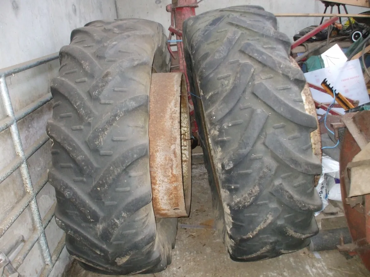 dual wheels   38in with clamps - Image 1